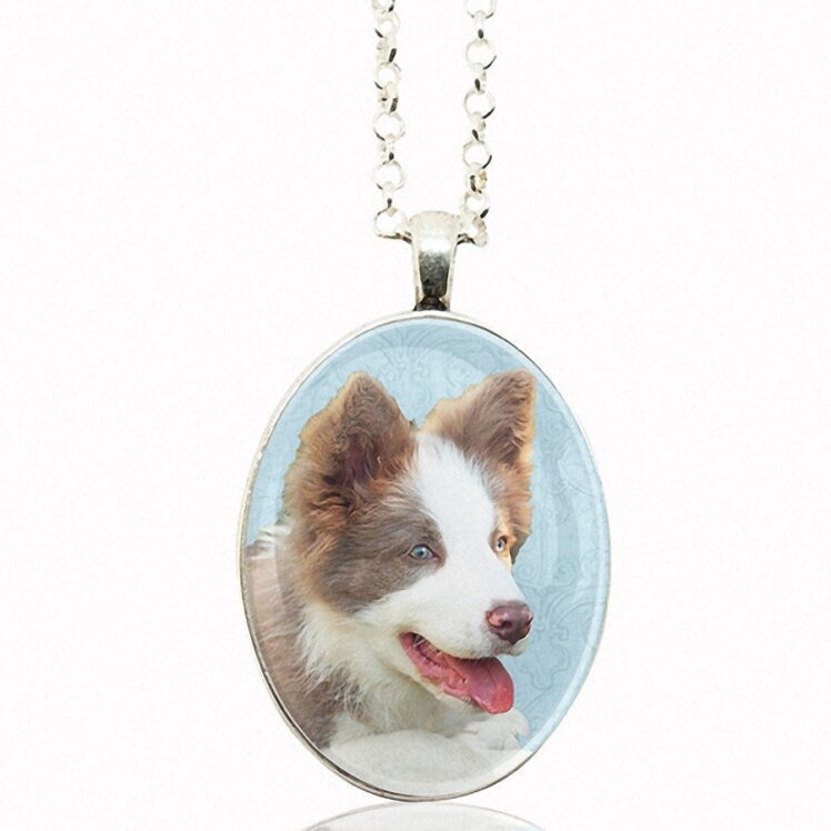 Oval Photo Keepsake Necklace