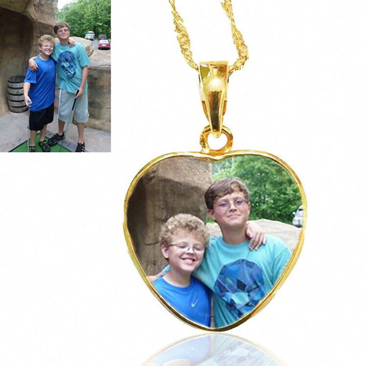 Gold Heart Photo Keepsake Necklace