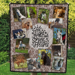 Tan Paw Prints Photo Quilt
